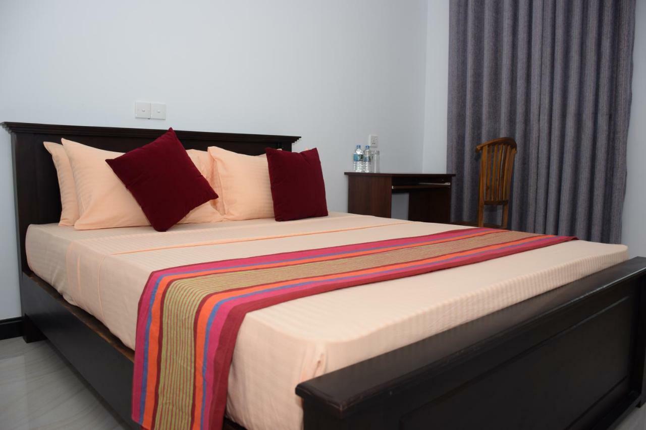 Gold Inn Dambulla Luaran gambar