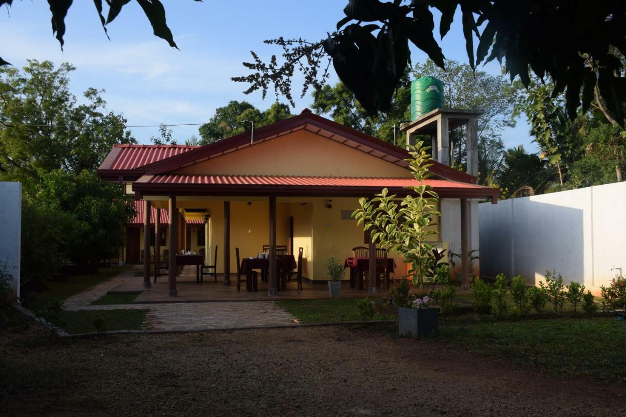 Gold Inn Dambulla Luaran gambar
