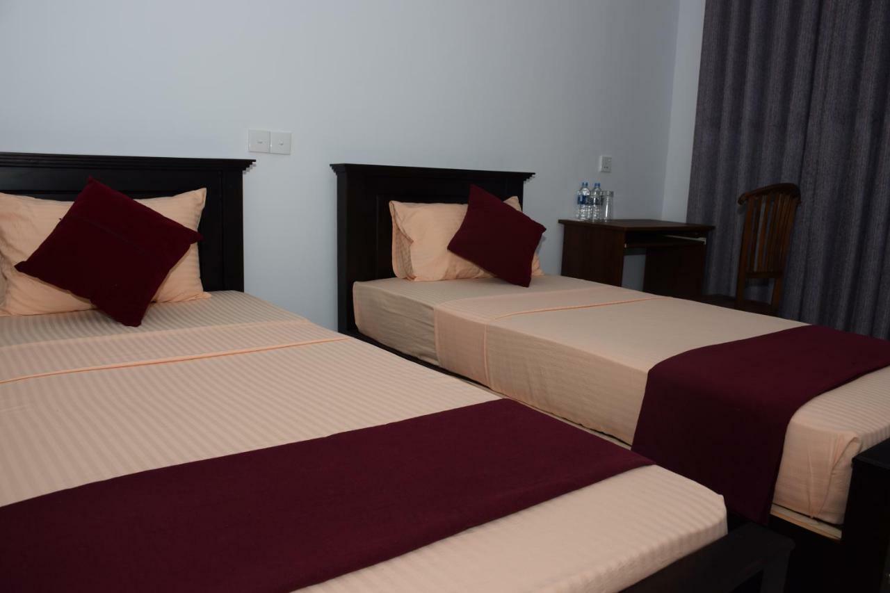 Gold Inn Dambulla Luaran gambar