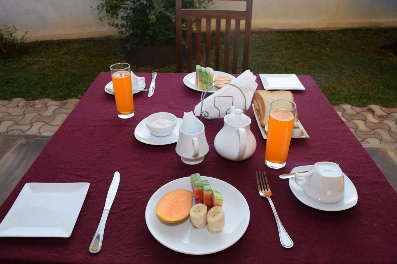 Gold Inn Dambulla Luaran gambar