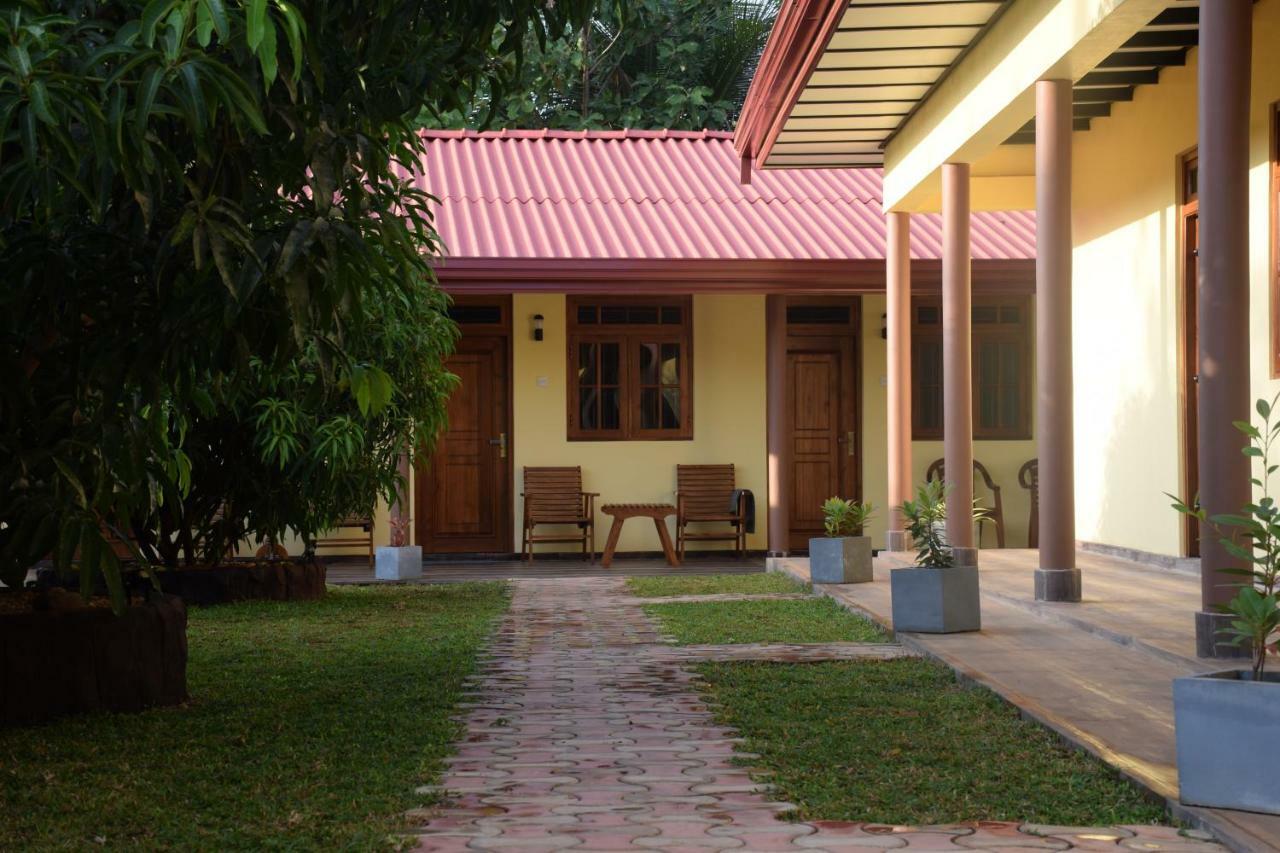 Gold Inn Dambulla Luaran gambar